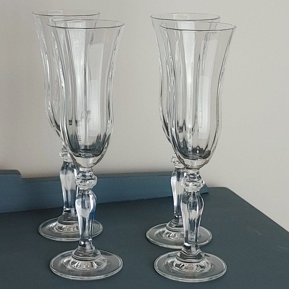 Vintage Set of 4 Tall Stemmed Crystal Glass Cordial Aperitif Liqueur Glasses